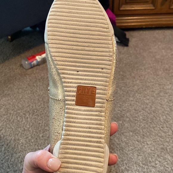 Frye Shoes - Picture 3 of 4